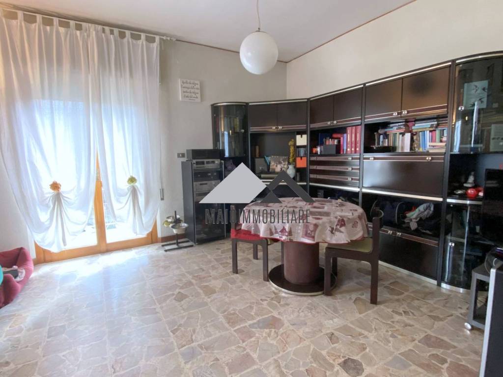 casa indipendente in vendita a Riccione