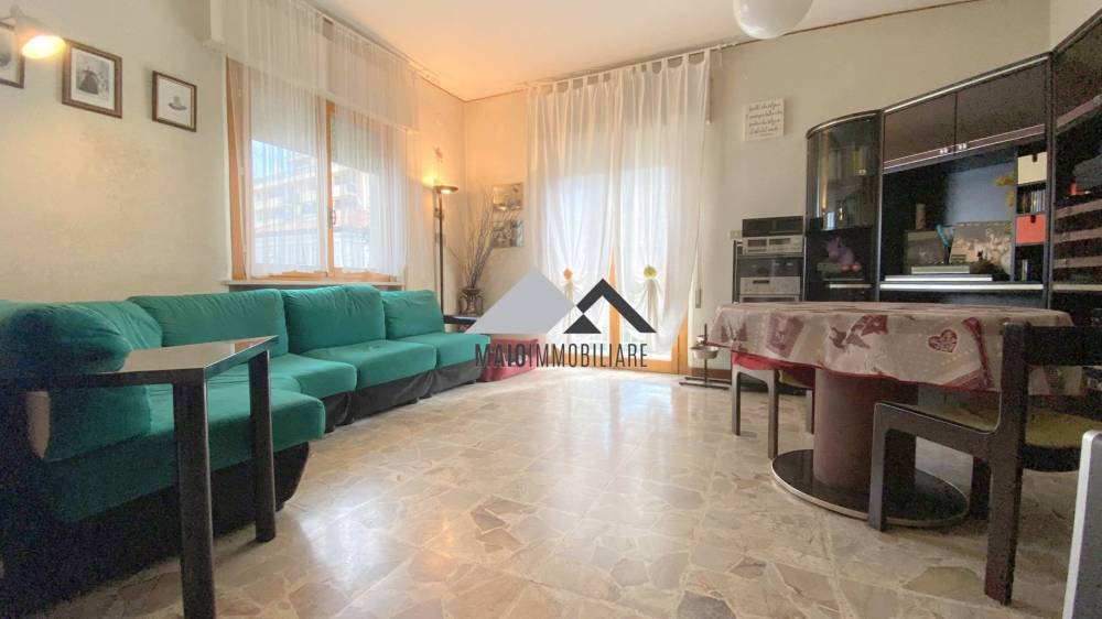 appartamento in vendita a Riccione
