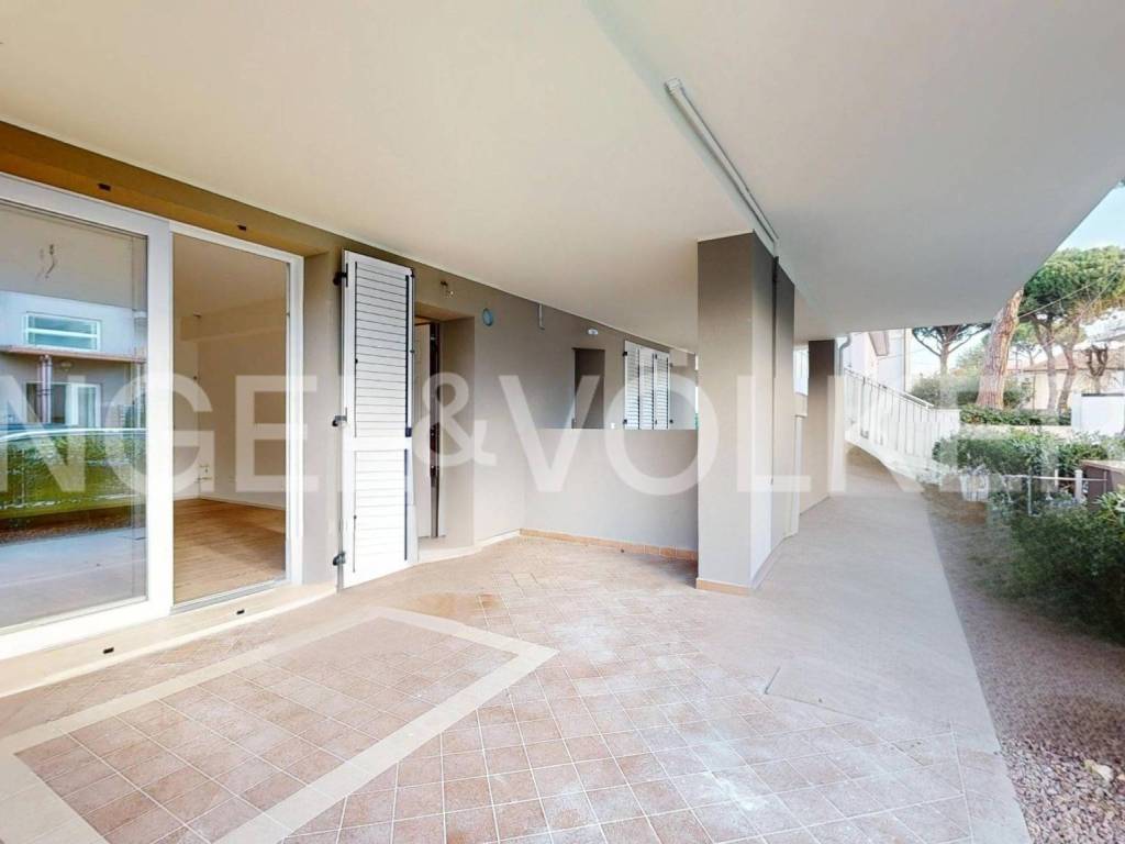 appartamento in vendita a Riccione in zona Alba