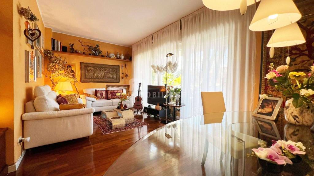 appartamento in vendita a Riccione