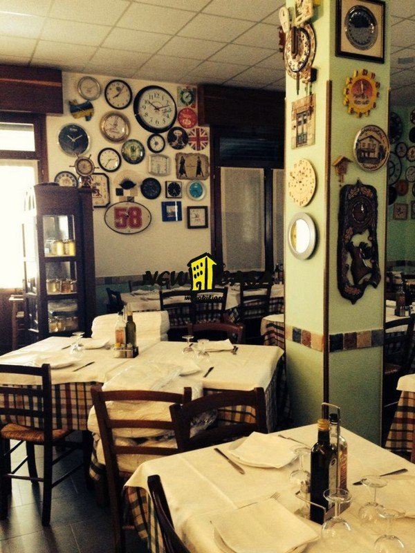 negozio in vendita a Riccione