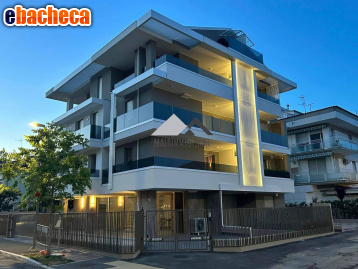 negozio in vendita a Riccione