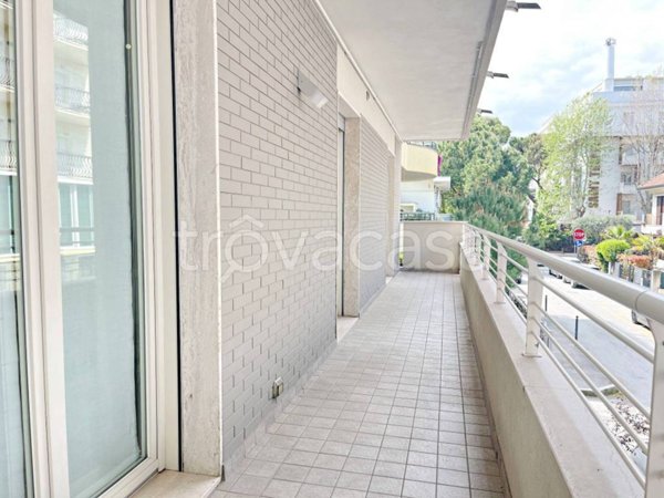 appartamento in vendita a Riccione in zona Alba
