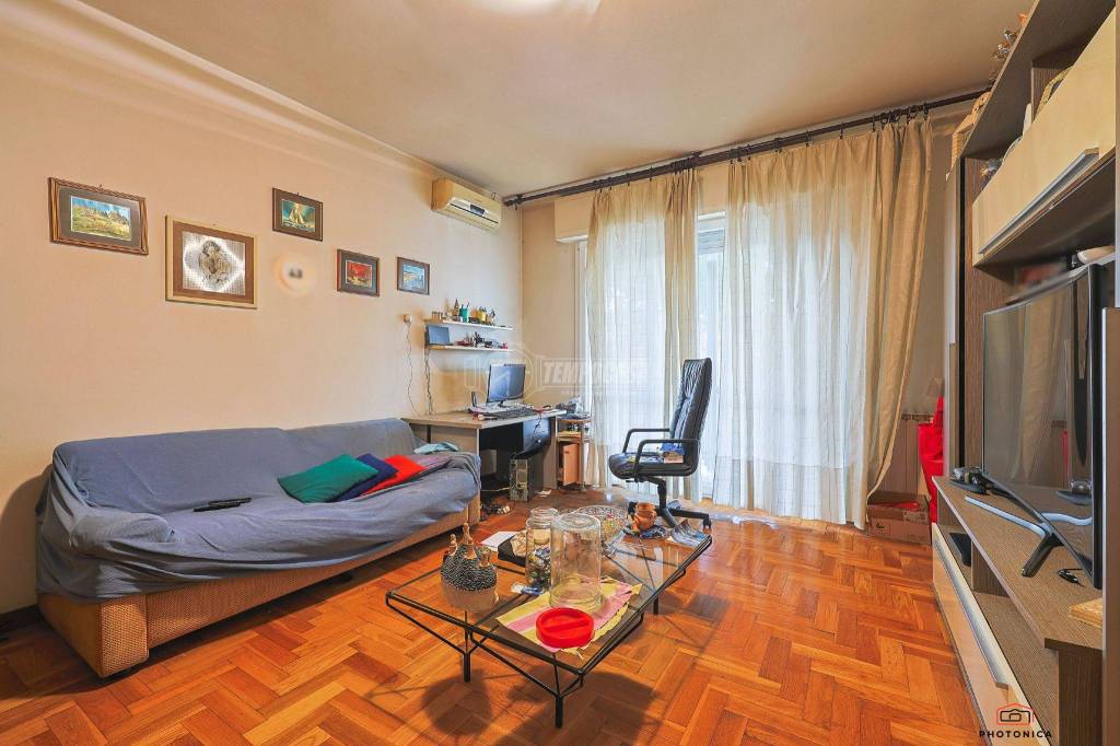 appartamento in vendita a Riccione in zona Centro Storico