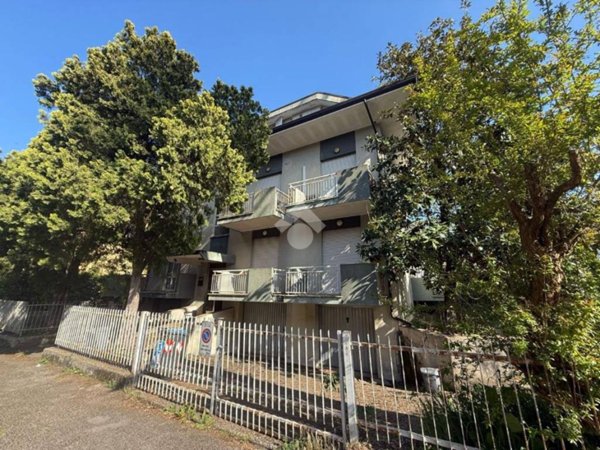 appartamento in vendita a Riccione in zona Alba