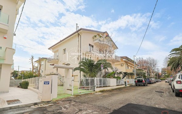 appartamento in vendita a Riccione