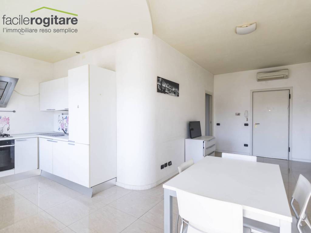 appartamento in vendita a Riccione in zona Alba