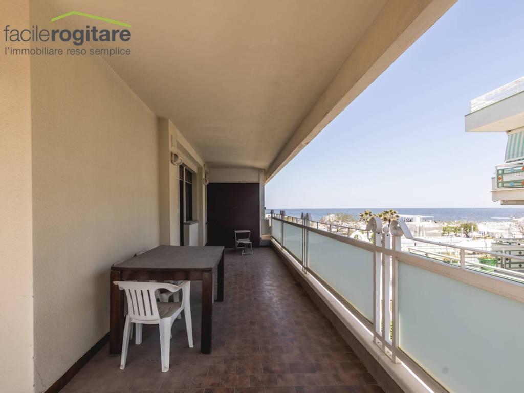 appartamento in vendita a Riccione