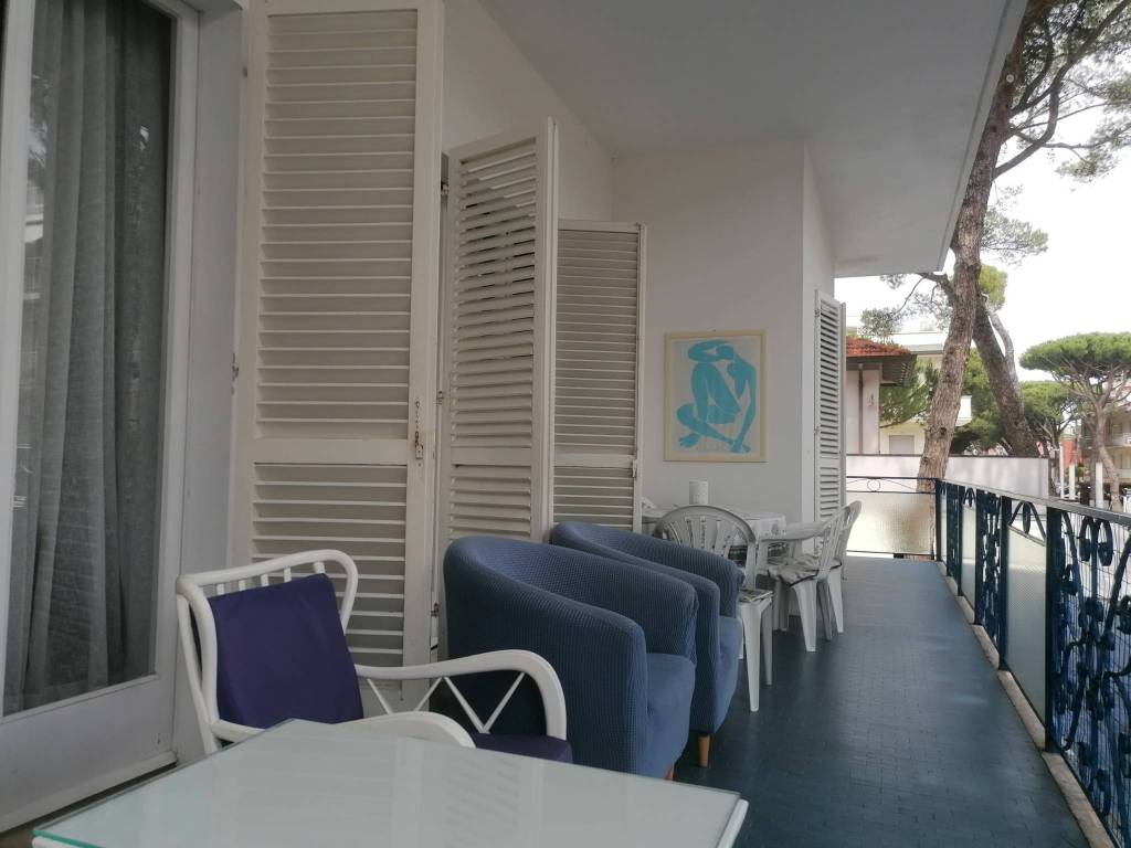 casa indipendente in vendita a Riccione in zona Alba