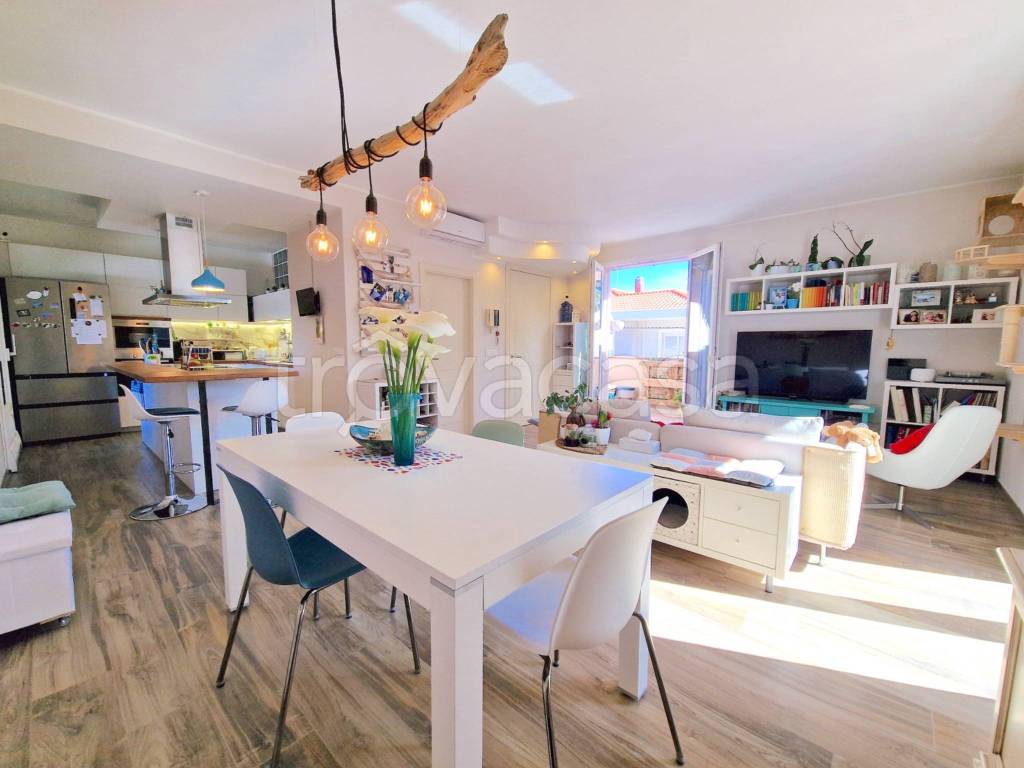 appartamento in vendita a Riccione in zona Centro Storico