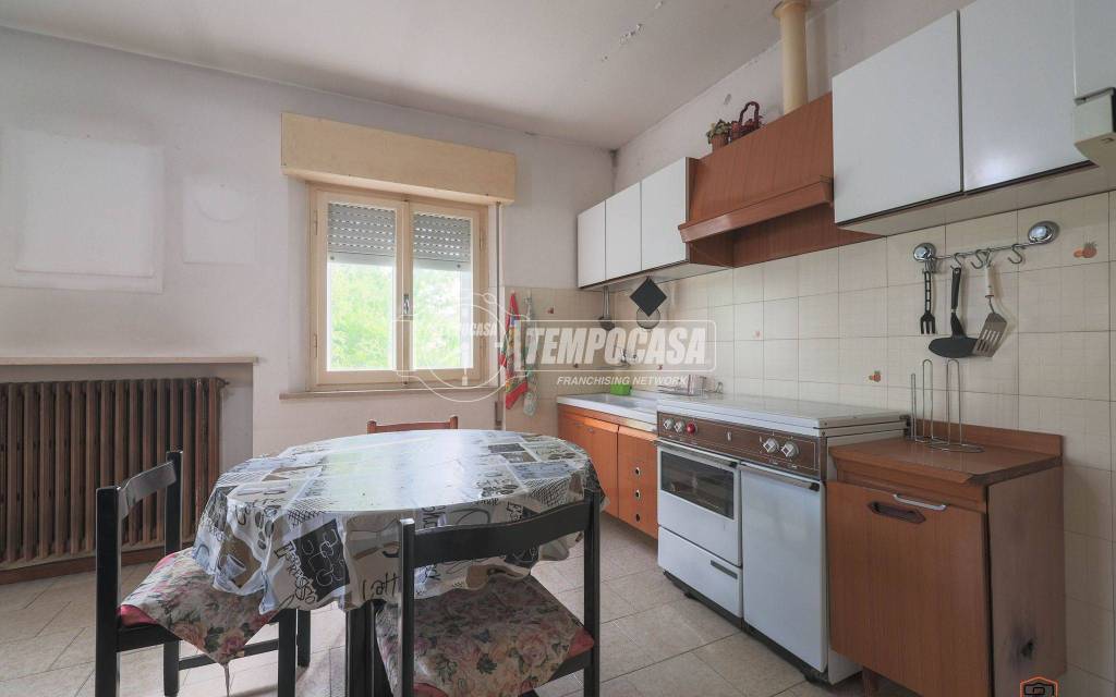 appartamento in vendita a Riccione in zona Alba