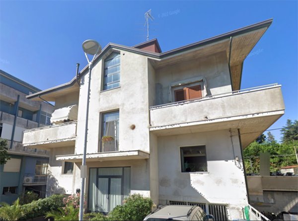 negozio in vendita a Riccione
