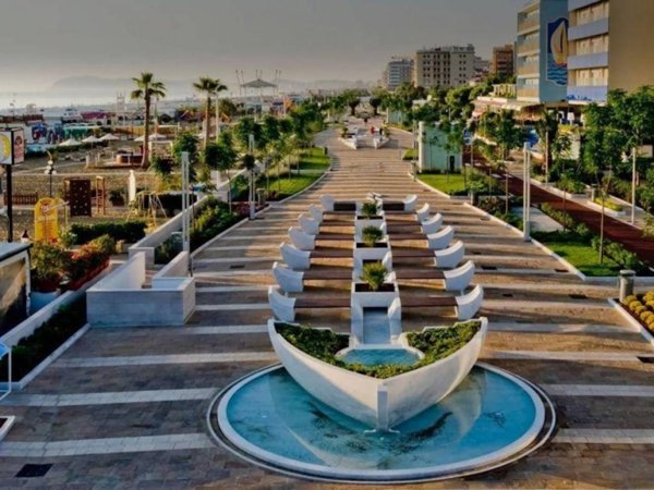 appartamento in vendita a Riccione in zona Alba