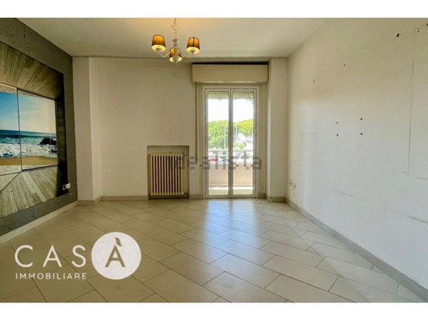 appartamento in vendita a Riccione in zona Alba