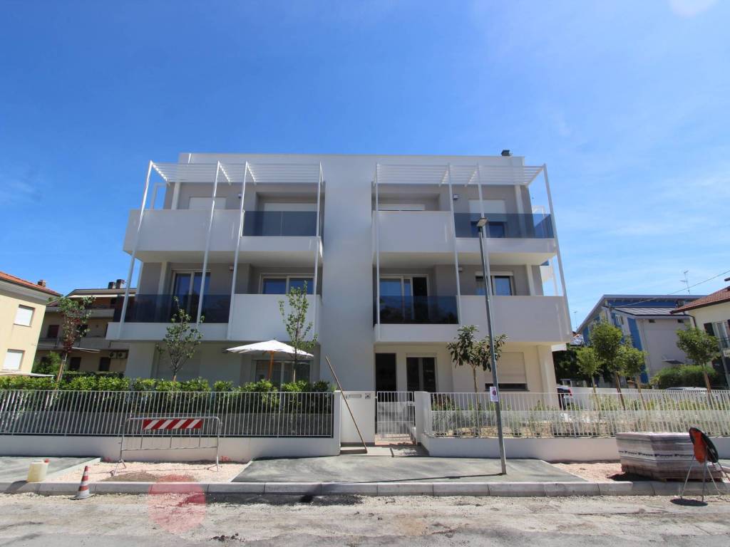 appartamento in vendita a Riccione in zona Marano