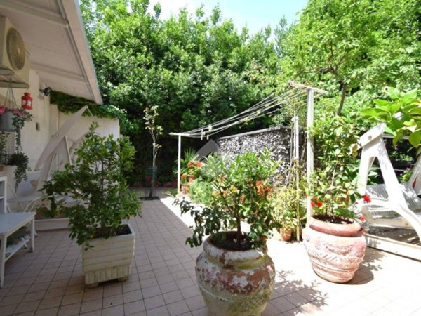 appartamento in vendita a Riccione in zona Alba