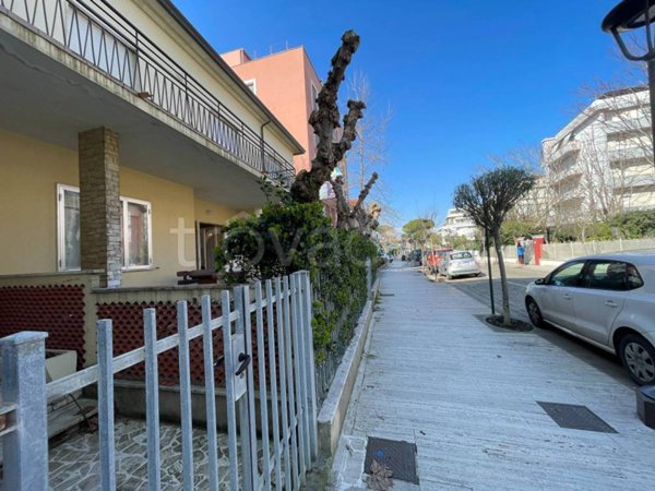appartamento in vendita a Riccione in zona Centro Storico