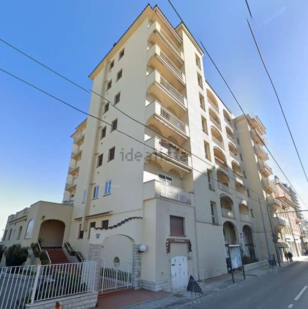appartamento in vendita a Riccione