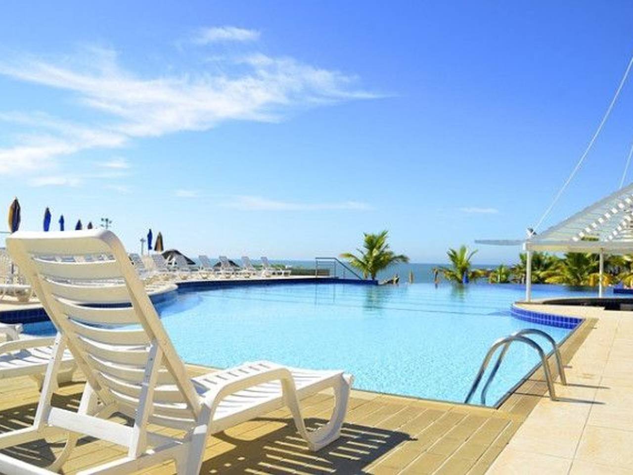 locale di sgombero in vendita a Riccione in zona Alba