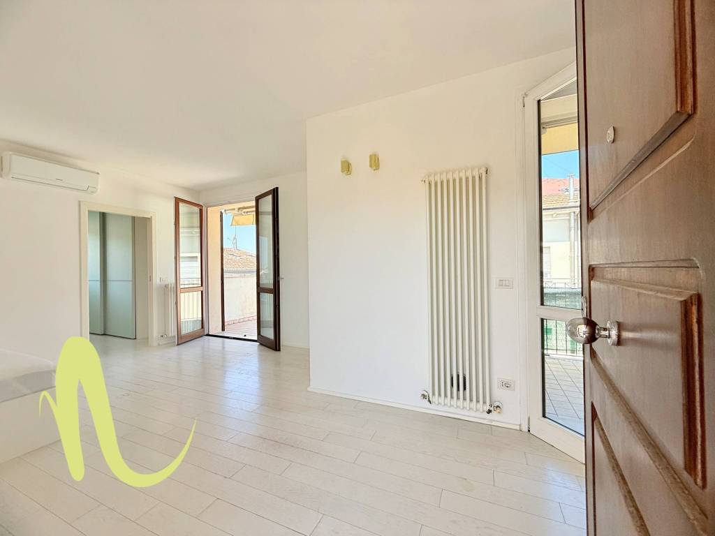 appartamento in vendita a Riccione