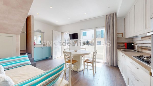 casa indipendente in vendita a Riccione
