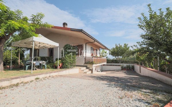 casa indipendente in vendita a Riccione in zona San Lorenzo