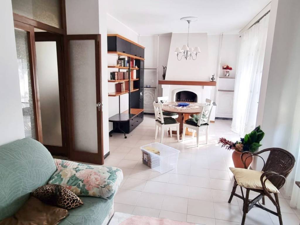 appartamento in vendita a Riccione