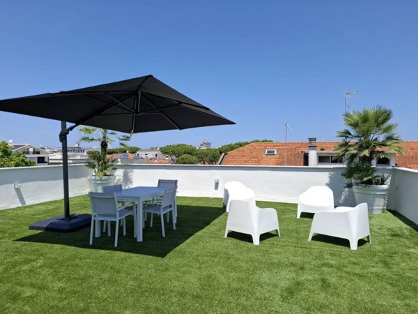 appartamento in vendita a Riccione in zona Alba