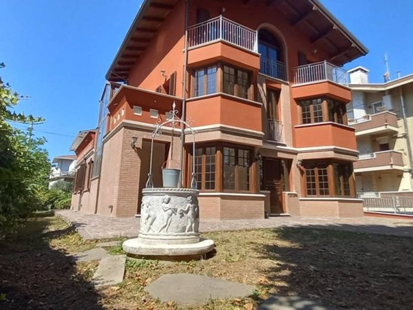 appartamento in vendita a Riccione in zona Alba