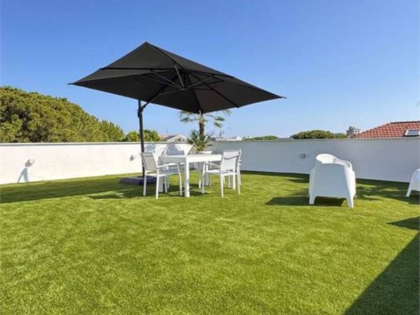 appartamento in vendita a Riccione in zona Marano