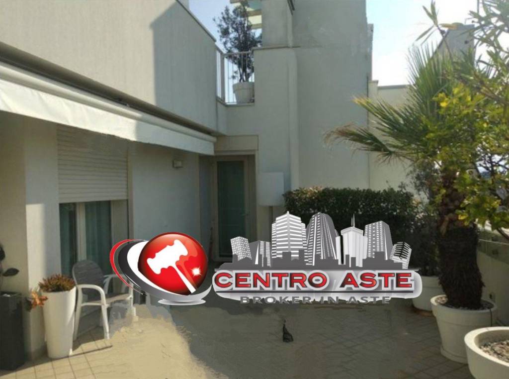 appartamento in vendita a Riccione in zona Alba