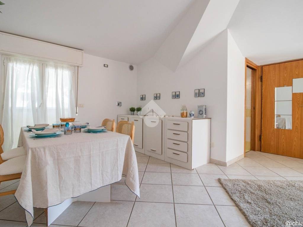 appartamento in vendita a Riccione in zona Alba