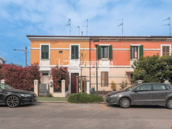 appartamento in vendita a Riccione in zona Centro Storico