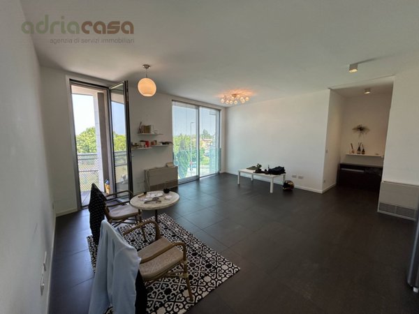 appartamento in vendita a Riccione in zona San Lorenzo