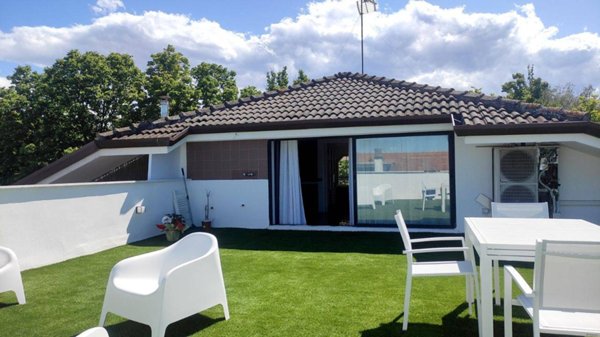 appartamento in vendita a Riccione in zona Alba
