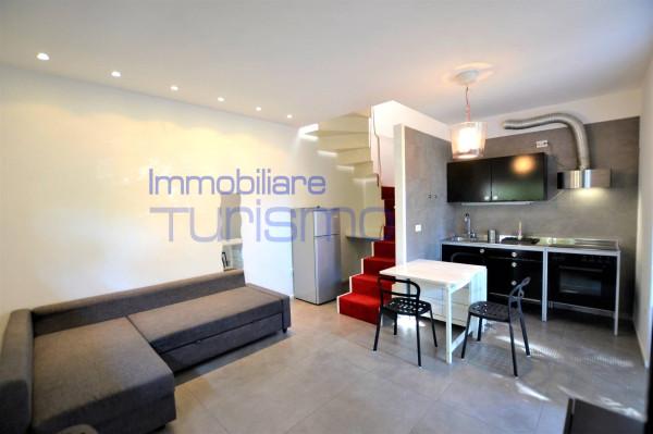 casa indipendente in vendita a Riccione