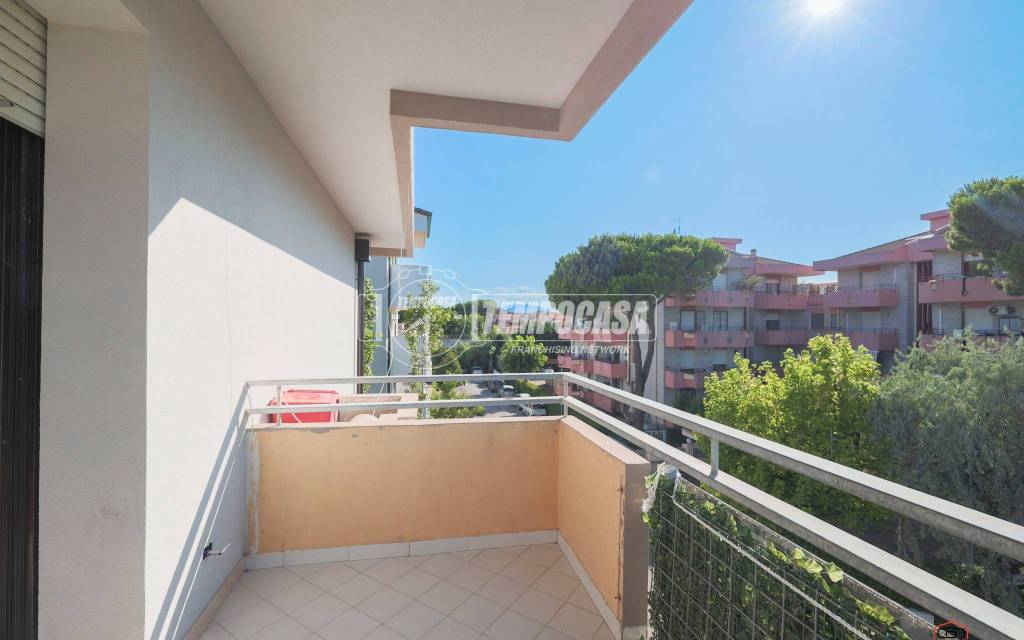 appartamento in vendita a Riccione