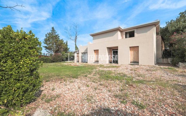 casa indipendente in vendita a Riccione