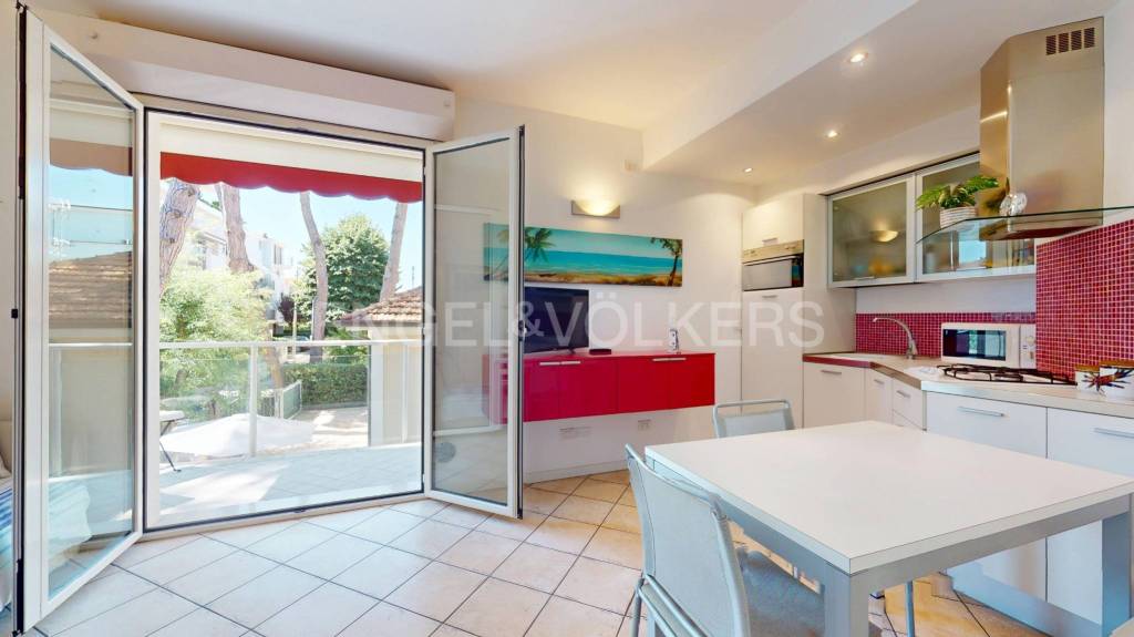 appartamento in vendita a Riccione