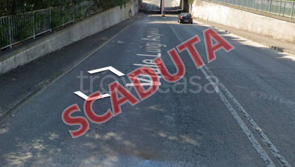 negozio in vendita a Riccione in zona Marano