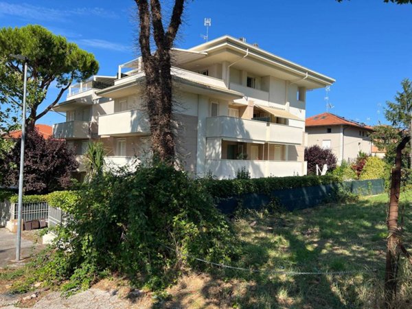 appartamento in vendita a Riccione