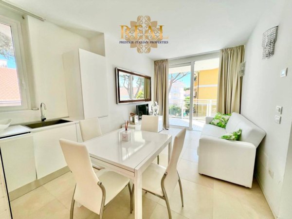 appartamento in vendita a Riccione