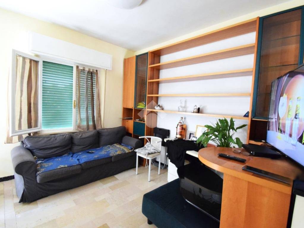appartamento in vendita a Riccione in zona Alba