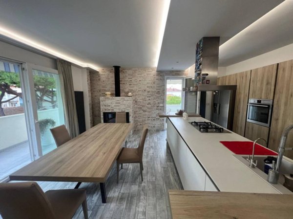 appartamento in vendita a Riccione