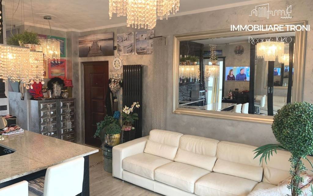 appartamento in vendita a Riccione