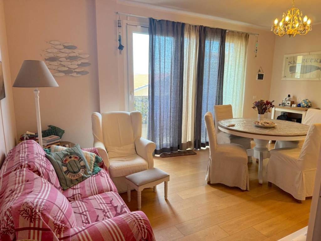 appartamento in vendita a Riccione
