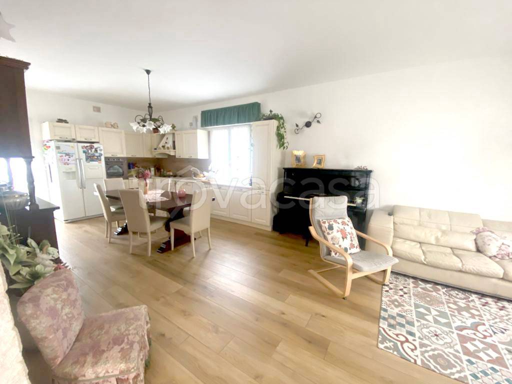 appartamento in vendita a Riccione in zona San Lorenzo