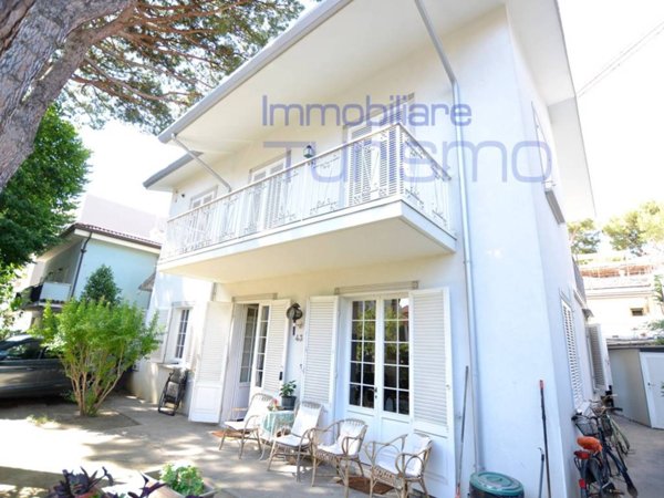 appartamento in vendita a Riccione