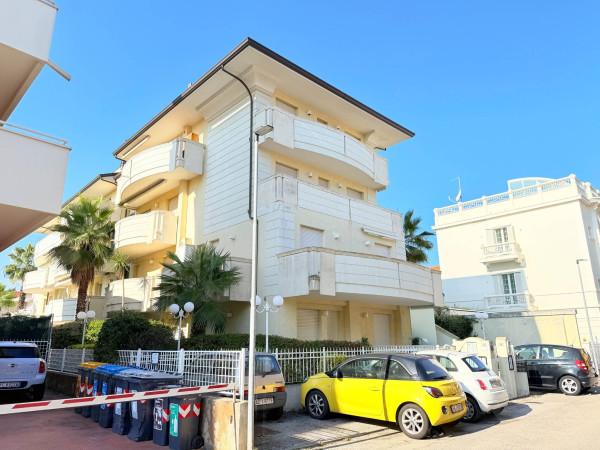 appartamento in vendita a Riccione