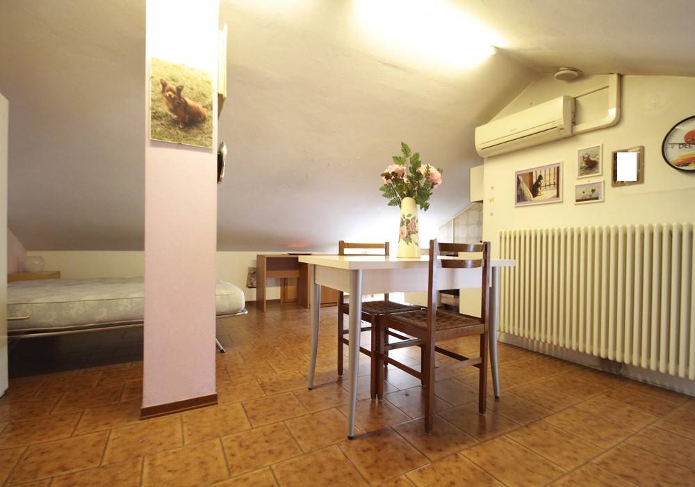 casa indipendente in vendita a Riccione